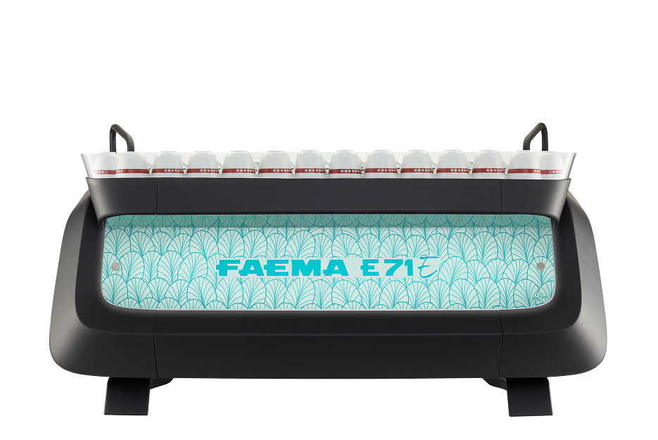 A computer screen with the words " faema 7 1 / 2 ".
